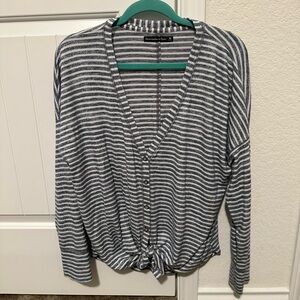 Abercrombie & Fitch Striped Tie Bottom Shirt Womens Medium M Gray/White